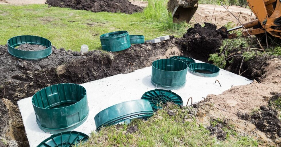 4 Steps to Fix Your Overflowing Septic Tank: Why is my Septic Tank ...